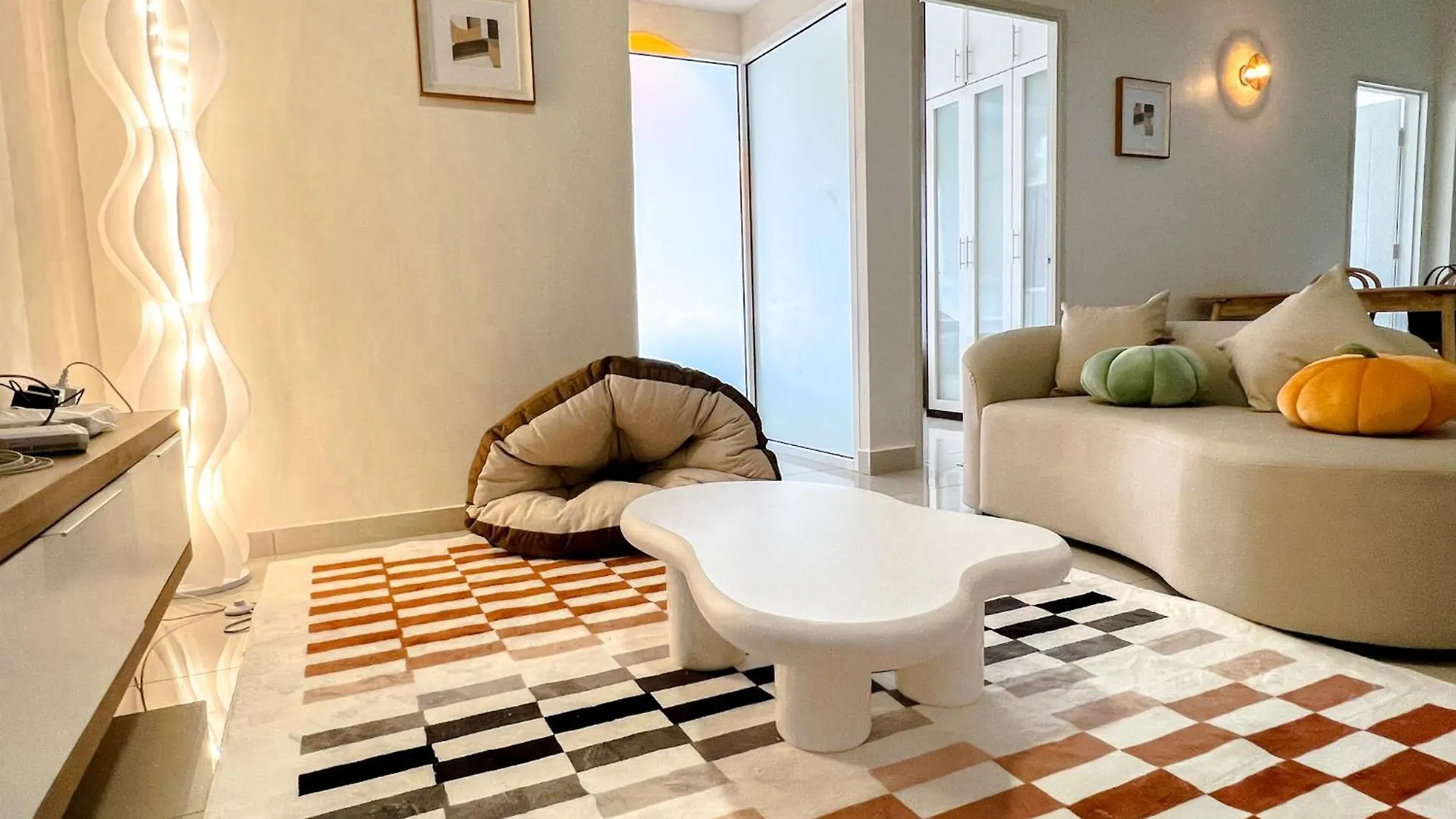 Apartment Vintagehome Lalaport Casa Mutiara Bukit Bintang By Scape Stay Kuala Lumpur Malaysia